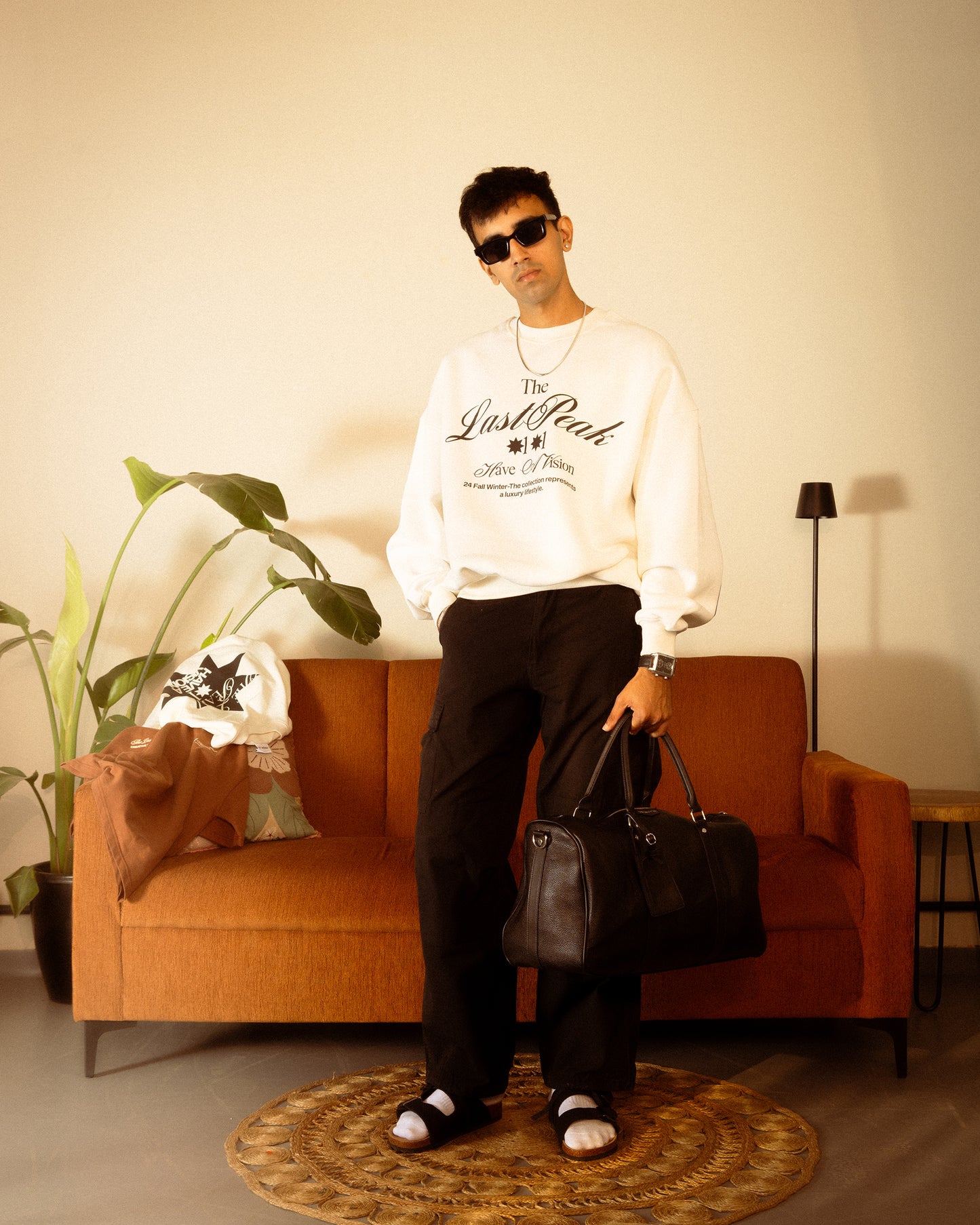 OFF WHITE SWEATSHIRT (Unisex)