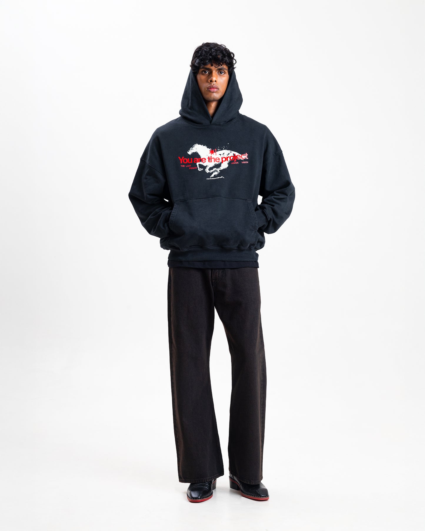 ARCHIVE BLACK HOODIE (Unisex)